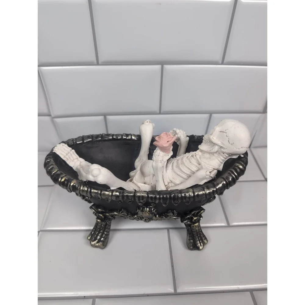 Skeleton figurine In Claw foot Tub Halloween Decor Skull Roses